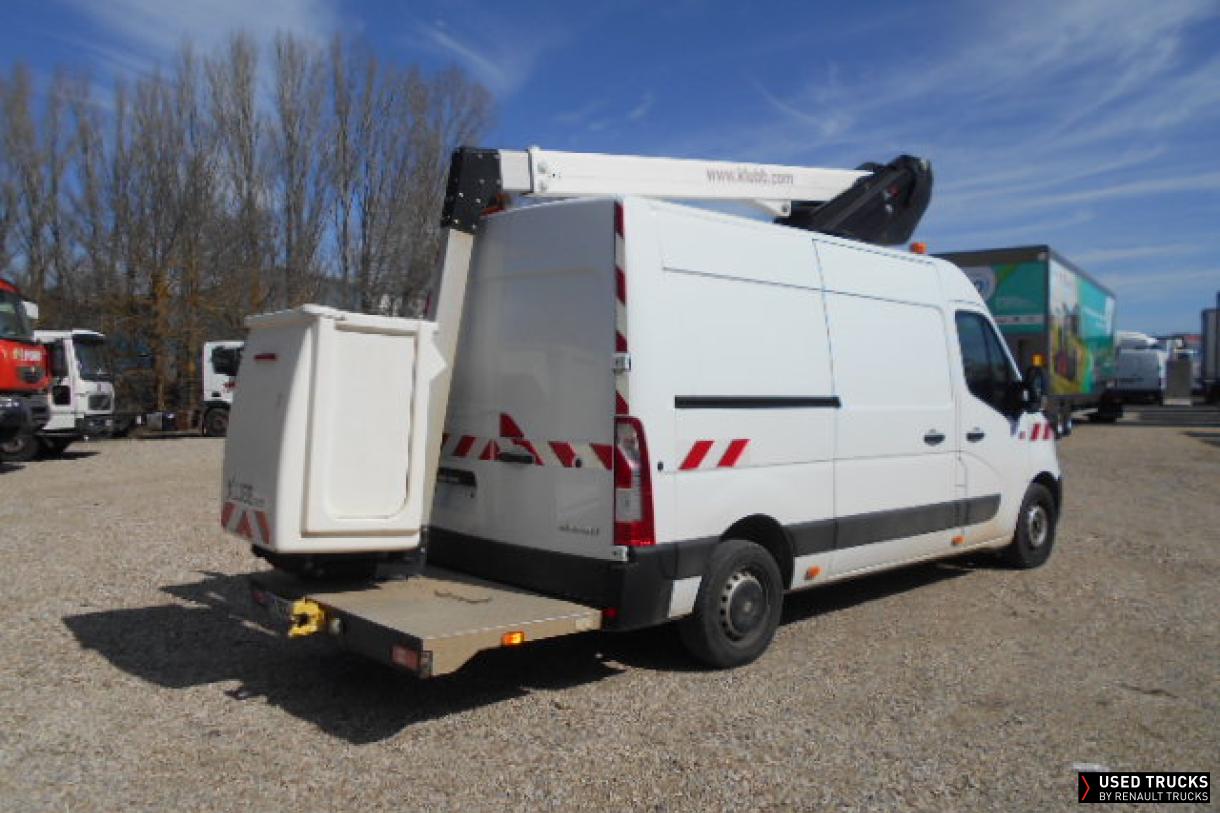 Renault Trucks Master
                                            130
