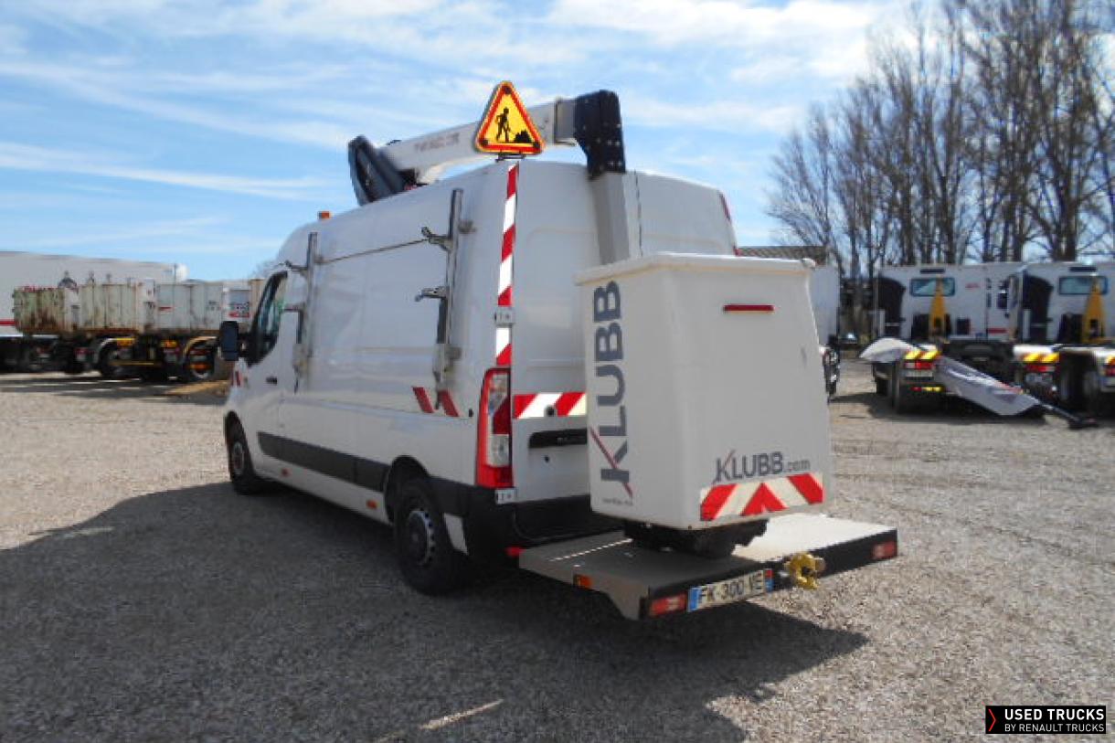 Renault Trucks Master
                                            130