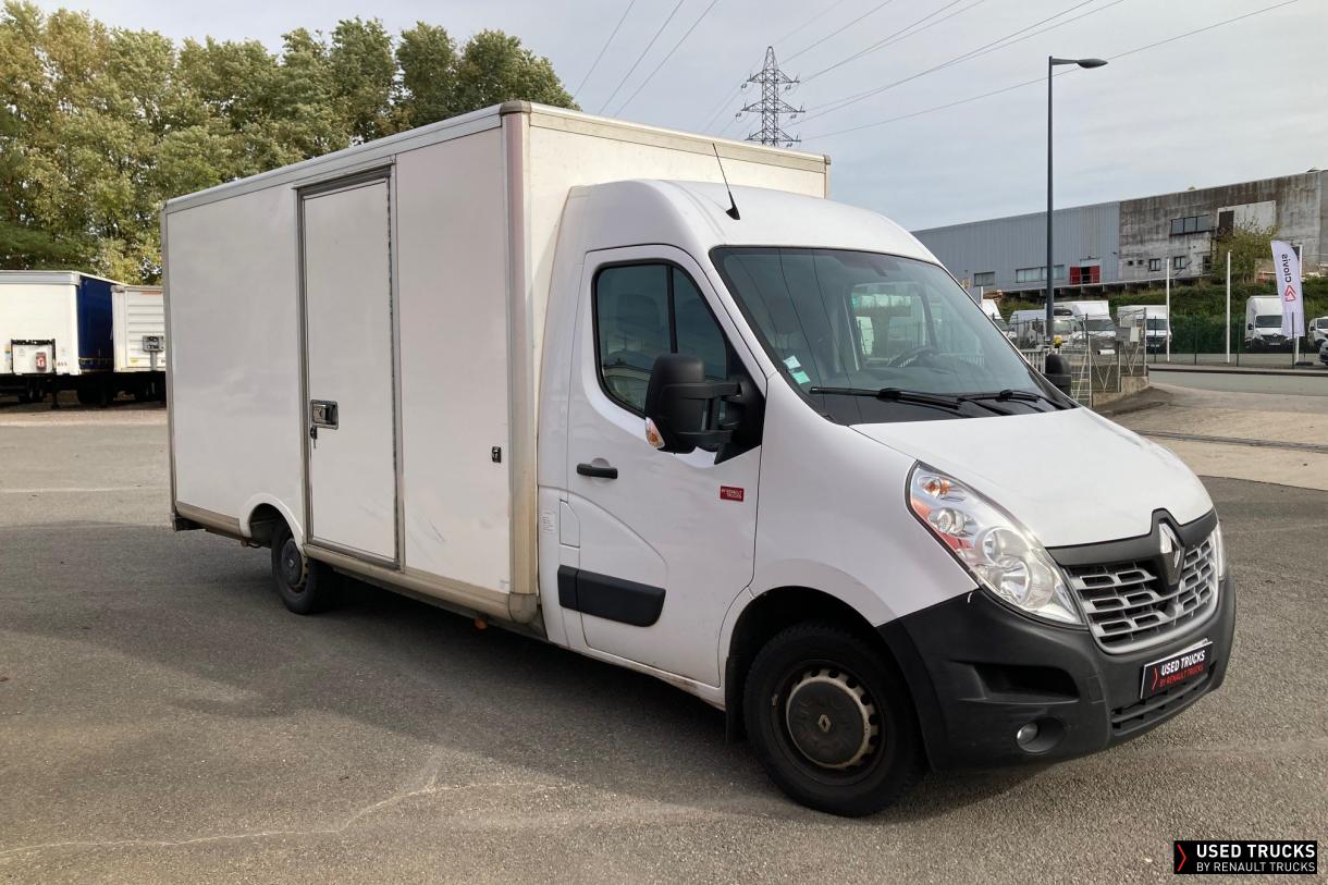 Renault Trucks Master
                                            145