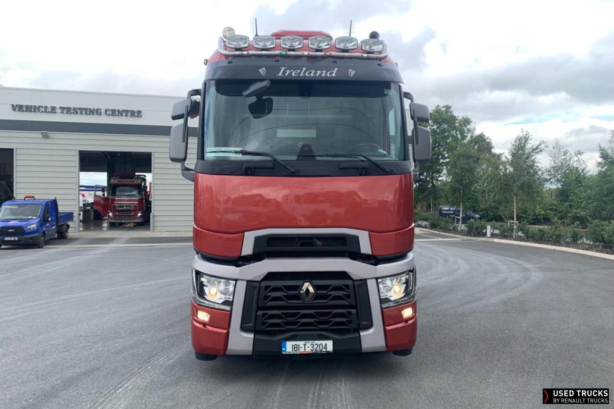 Renault Trucks T High
                                            520