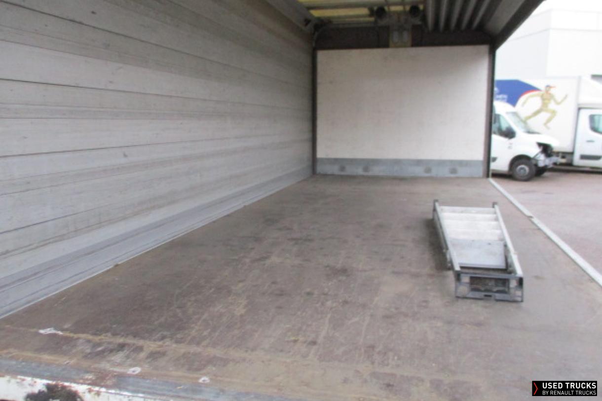 Renault Trucks Midlum 180