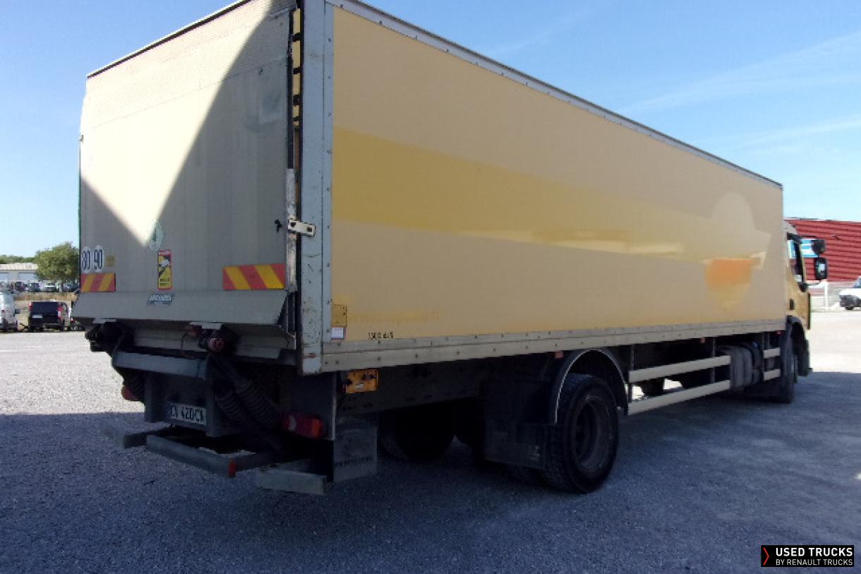 Renault Trucks Premium Distribution 270