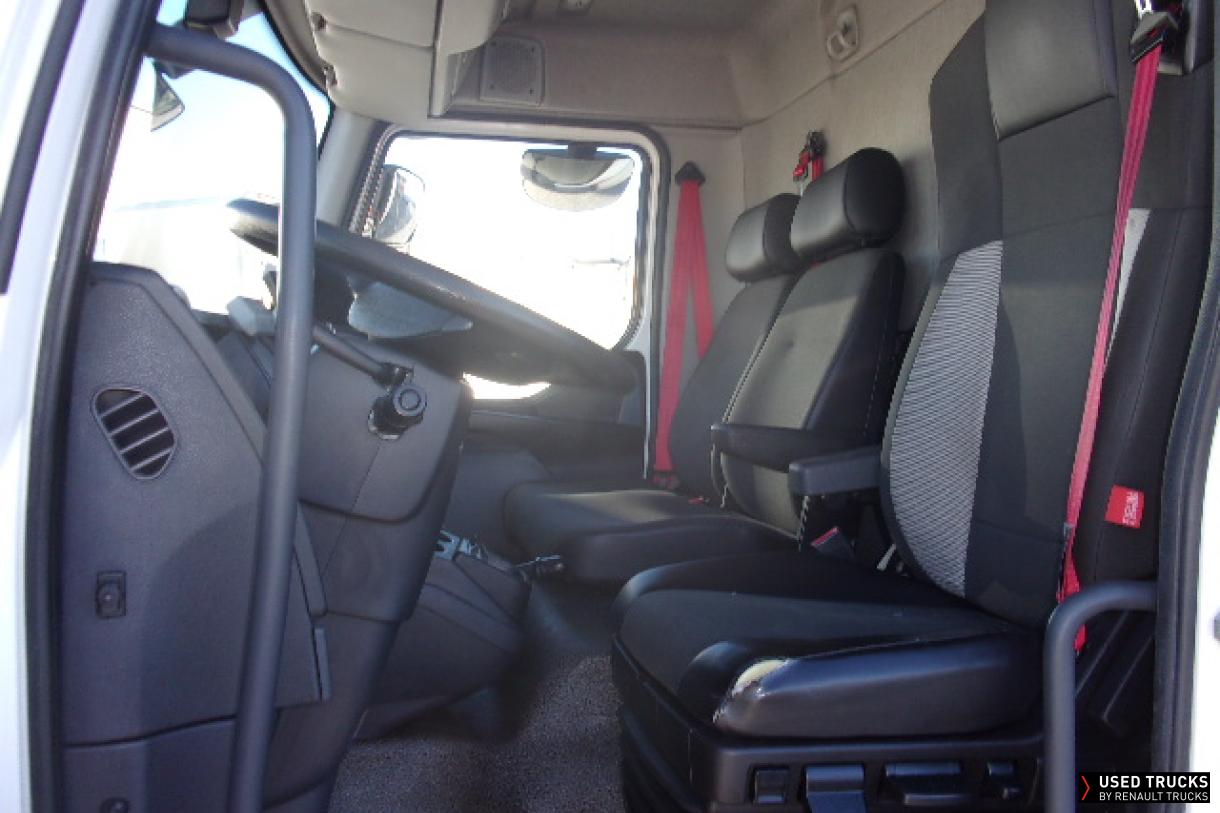 Renault Trucks D 240
