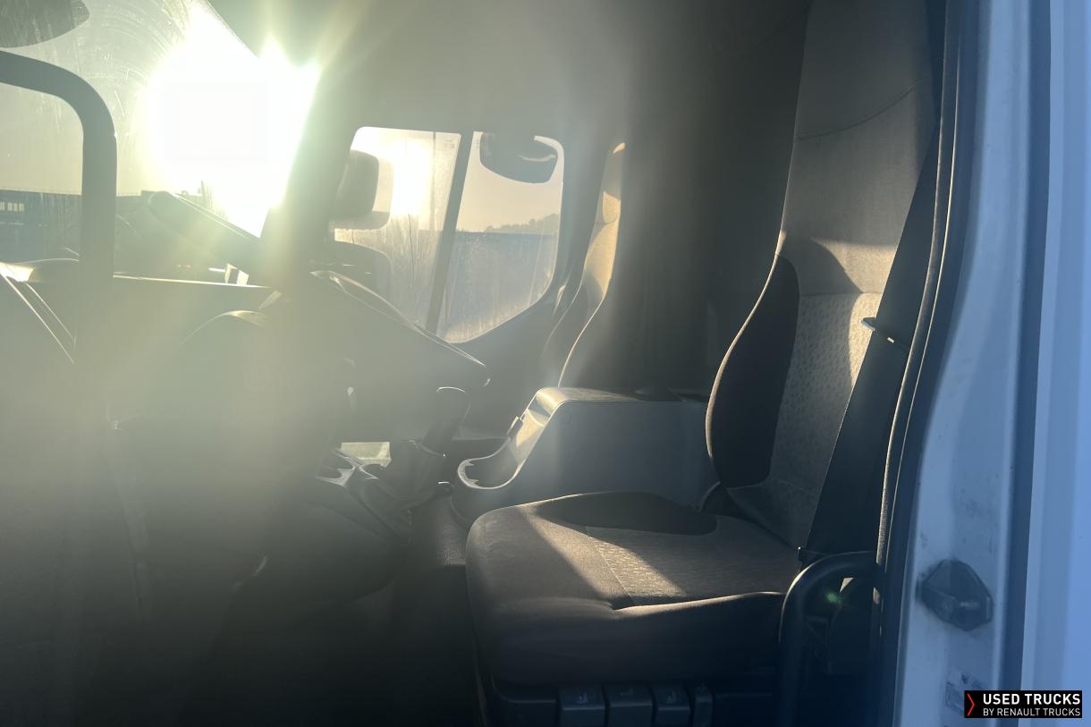 Renault Trucks Midlum 220