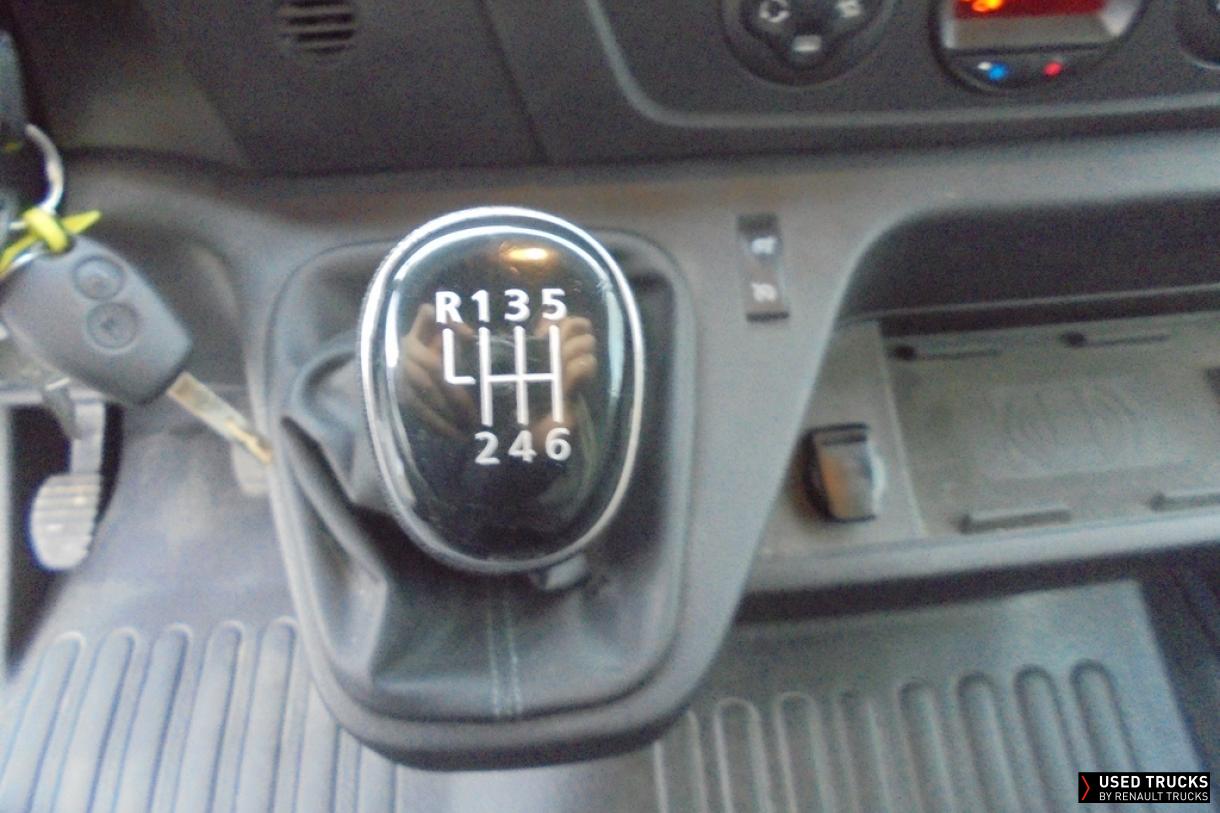 Renault Trucks Master 165