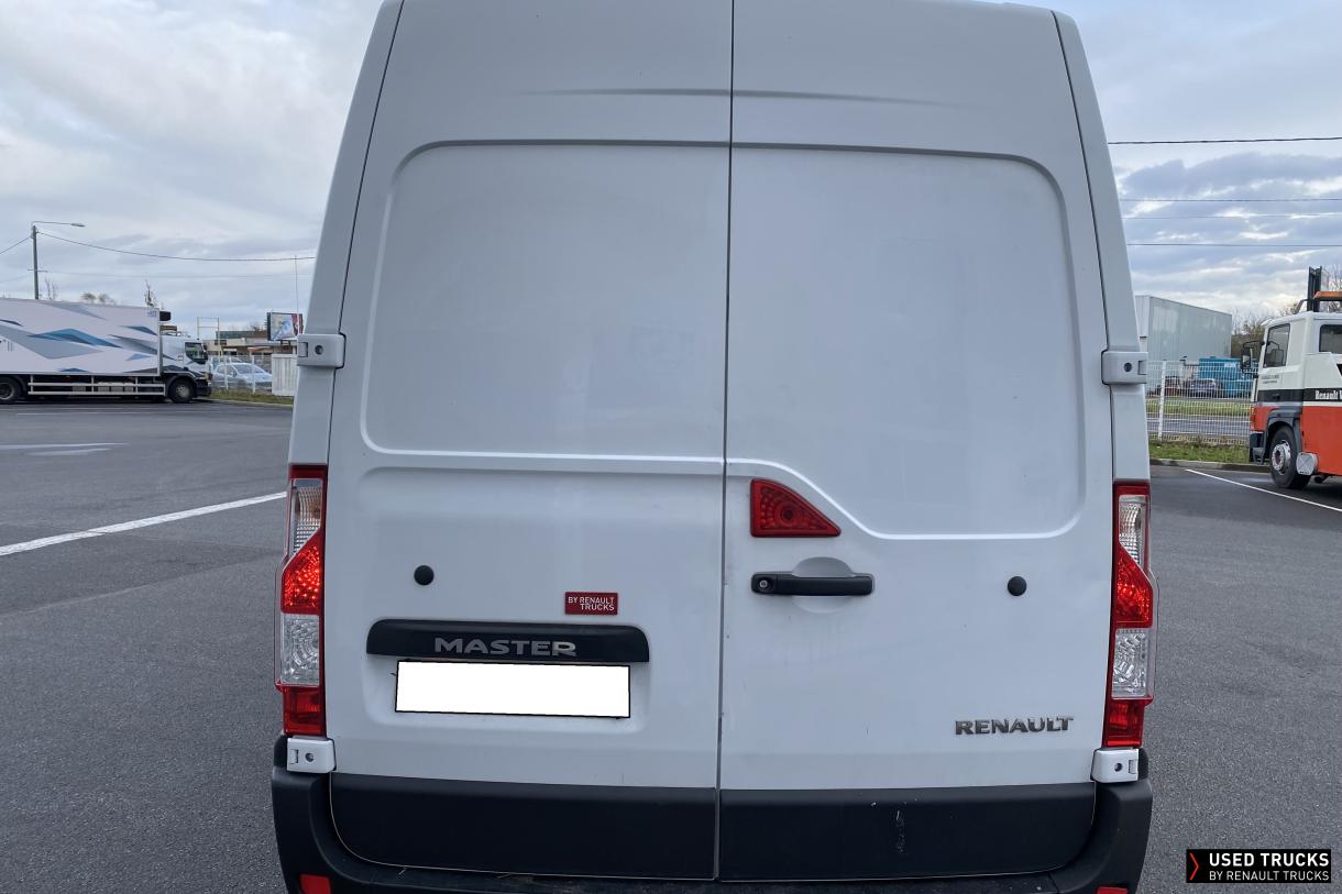 Renault Master 110