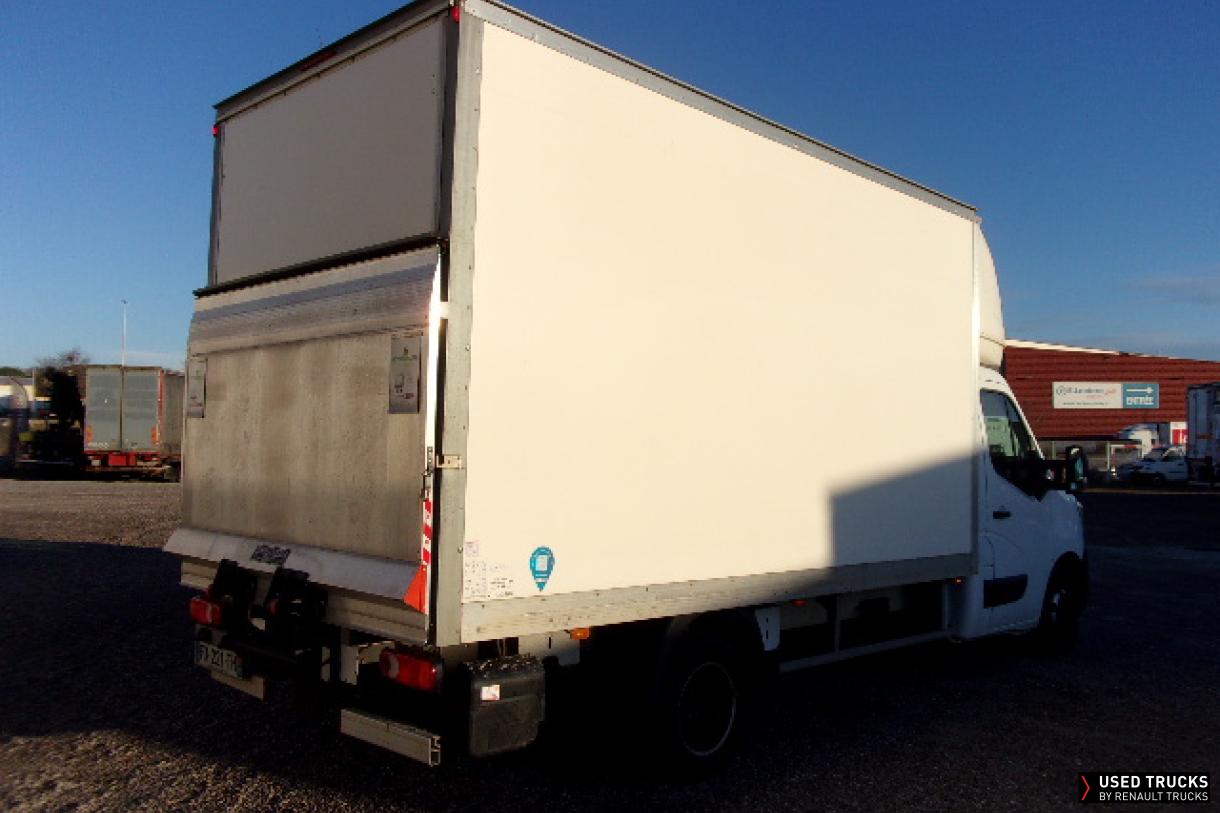 Renault Trucks Master 