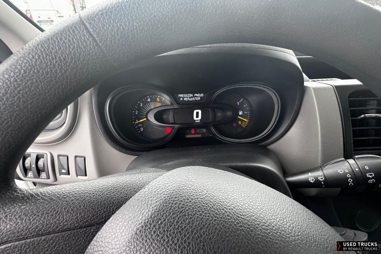 Renault Trafic 120