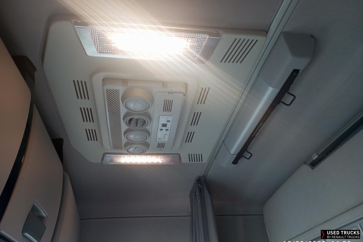 Renault Trucks T High 520