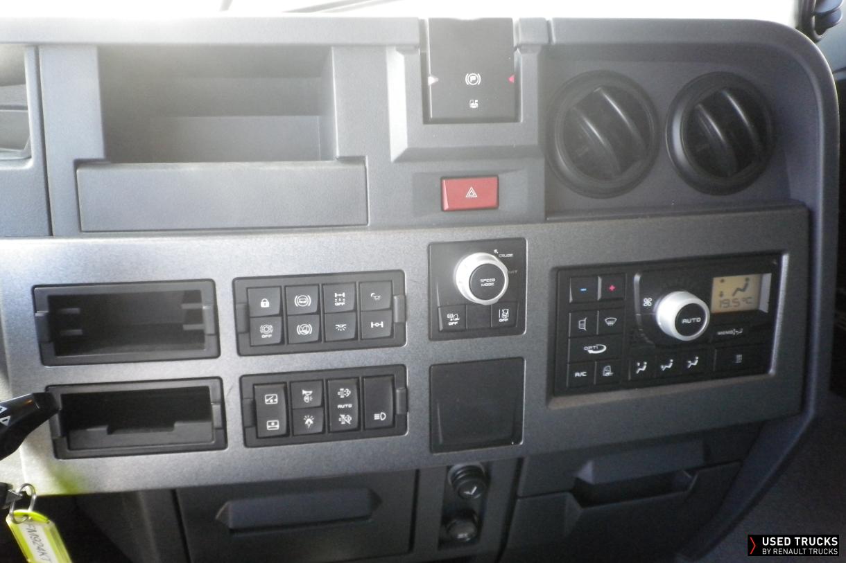 Renault Trucks T 520