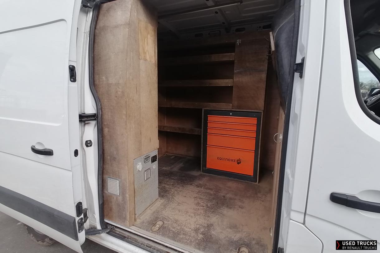 Renault Trucks Master 135