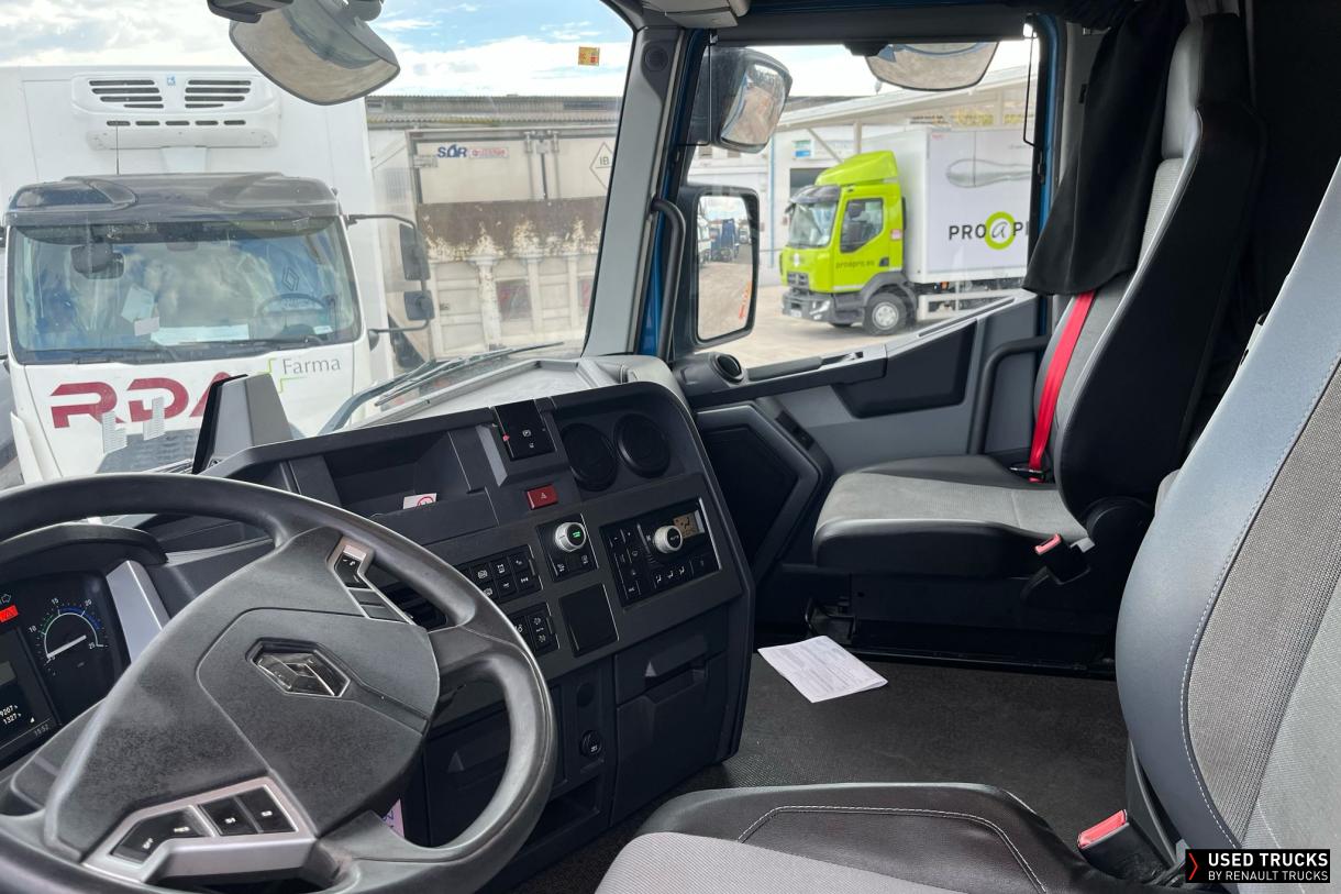 Renault Trucks T 440