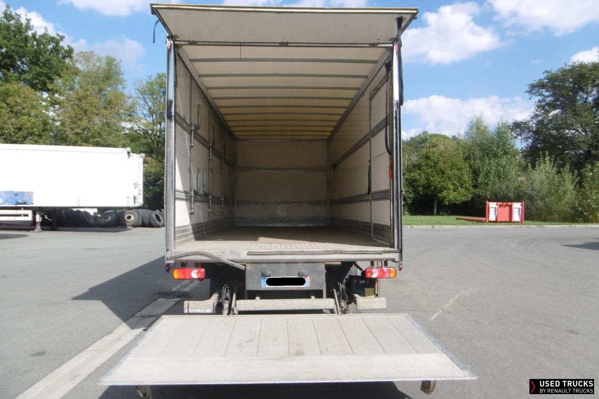Renault Trucks D 240
