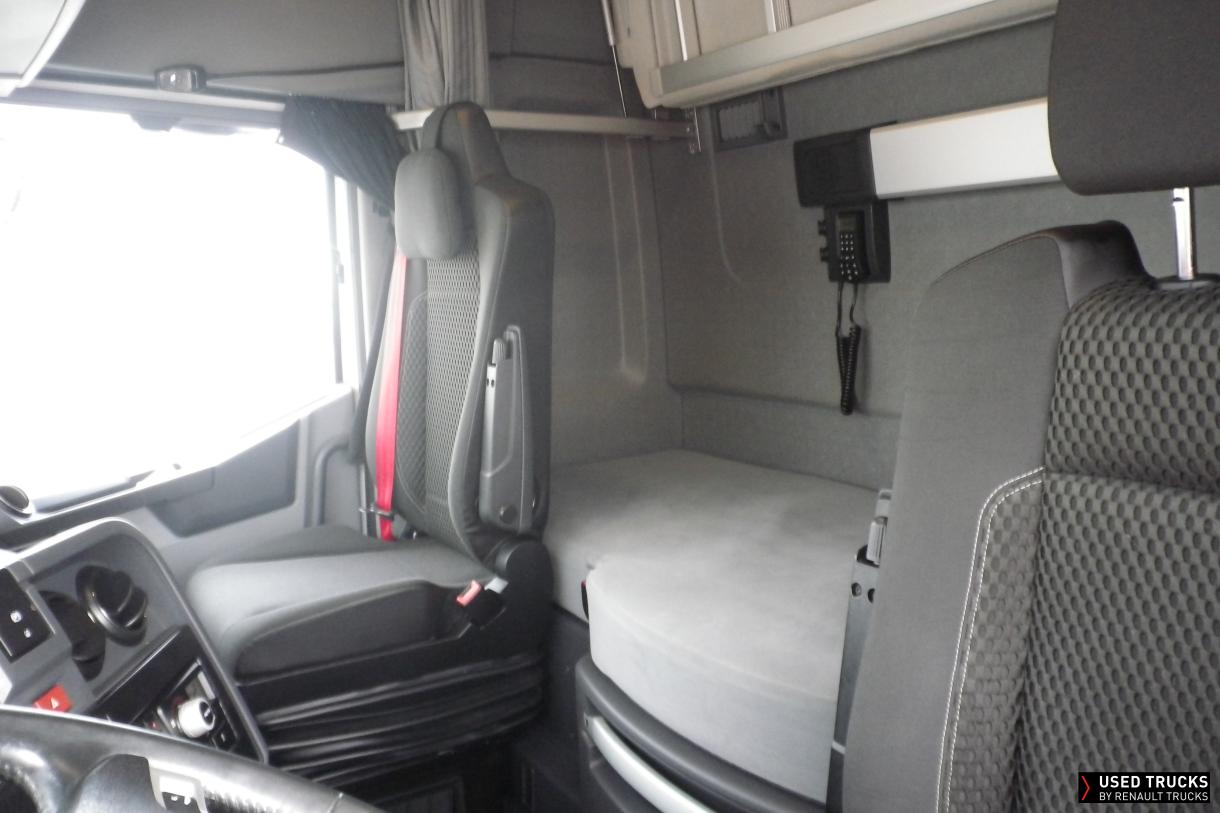 Renault Trucks T High 520