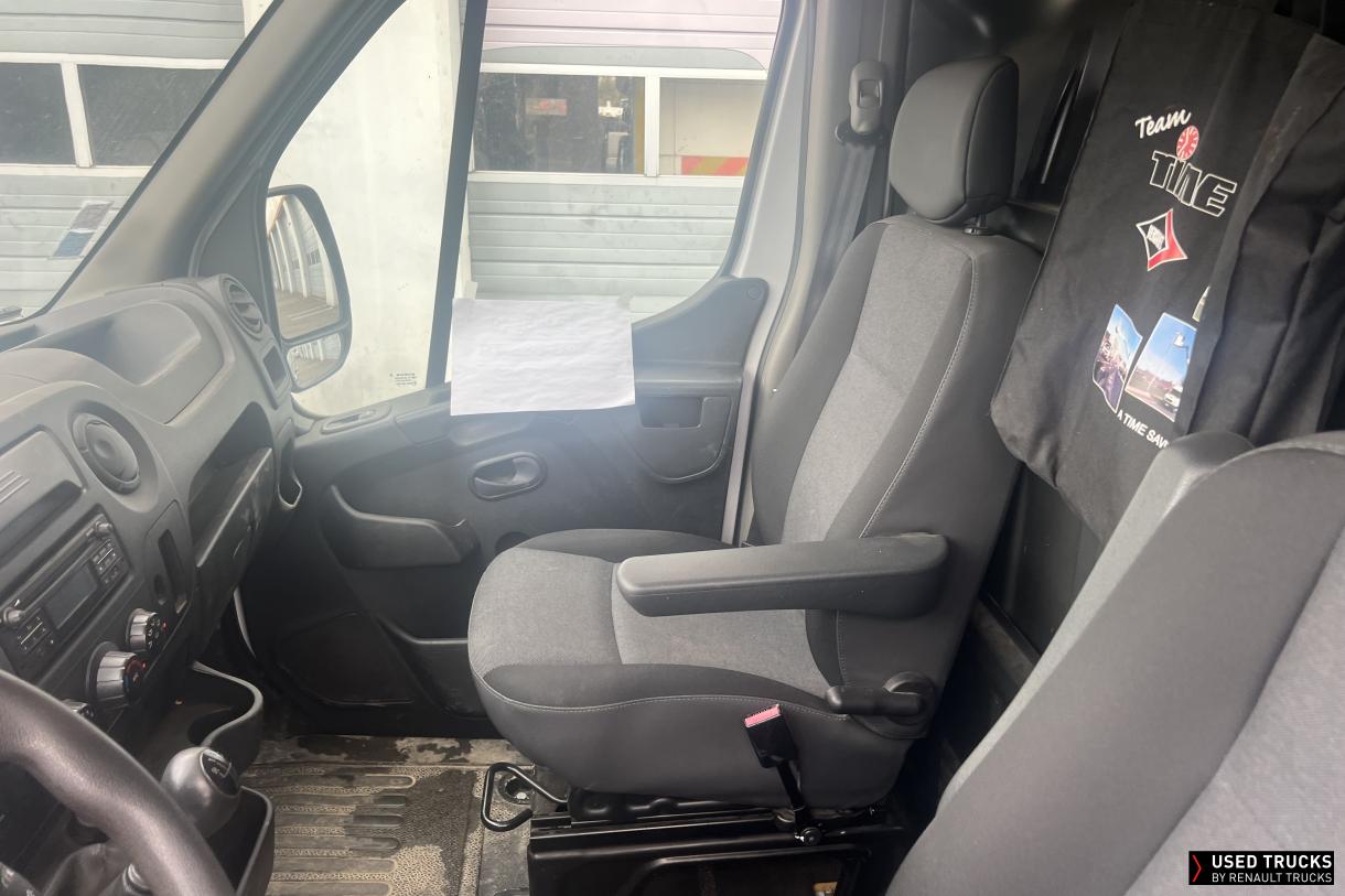 Renault Trucks Master 130