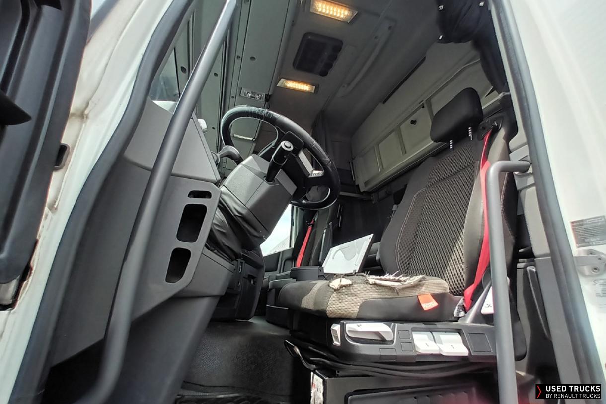 Renault Trucks T 520
