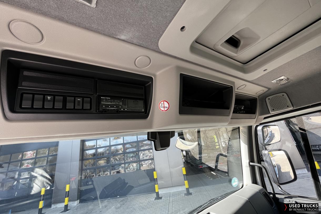Renault Trucks D Wide 