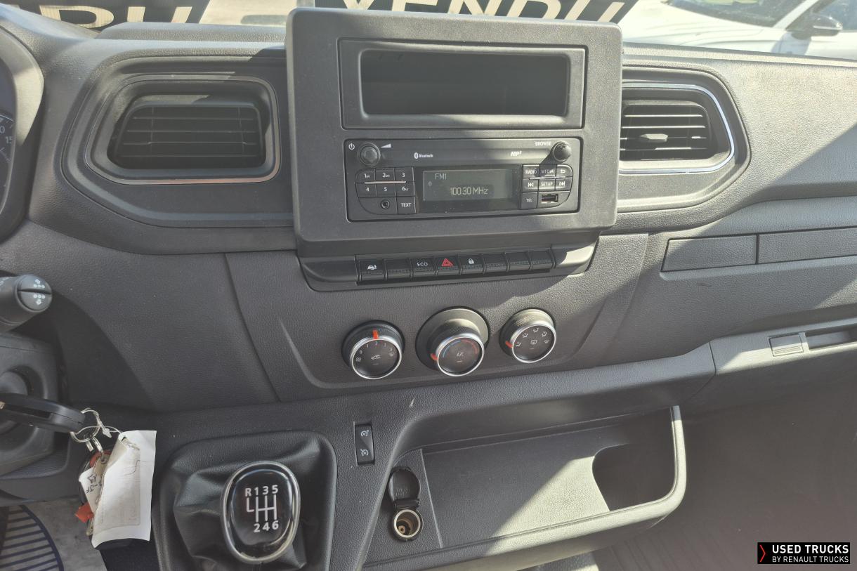 Renault Master 130