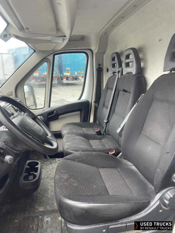 Peugeot Boxer 130