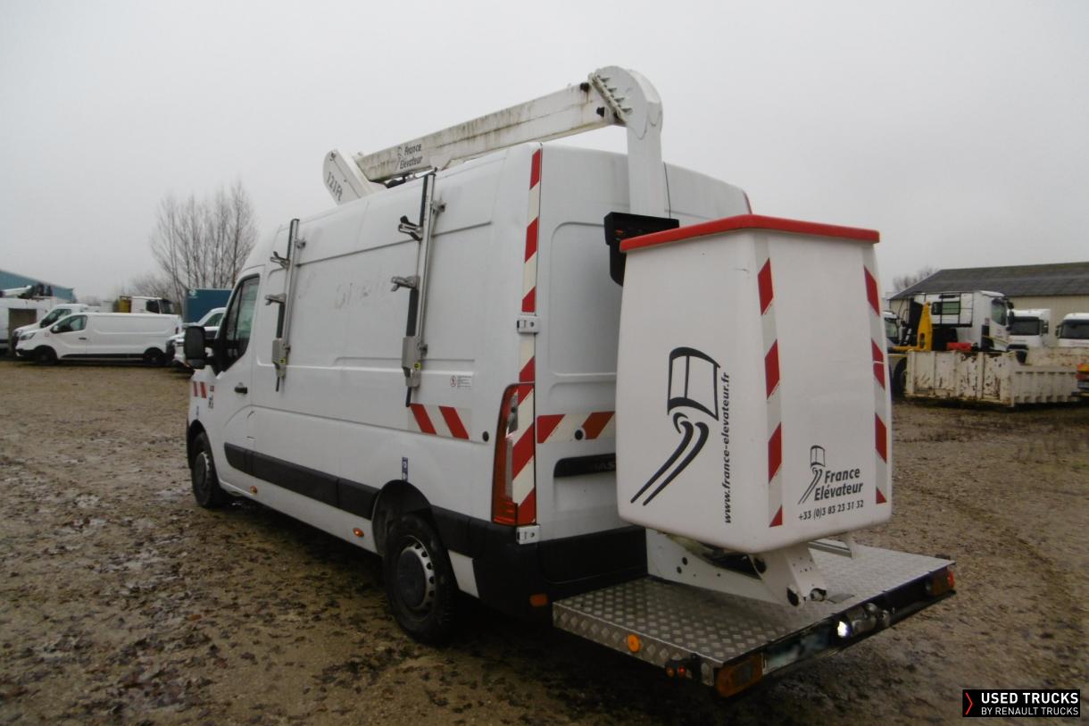 Renault Trucks Master 145