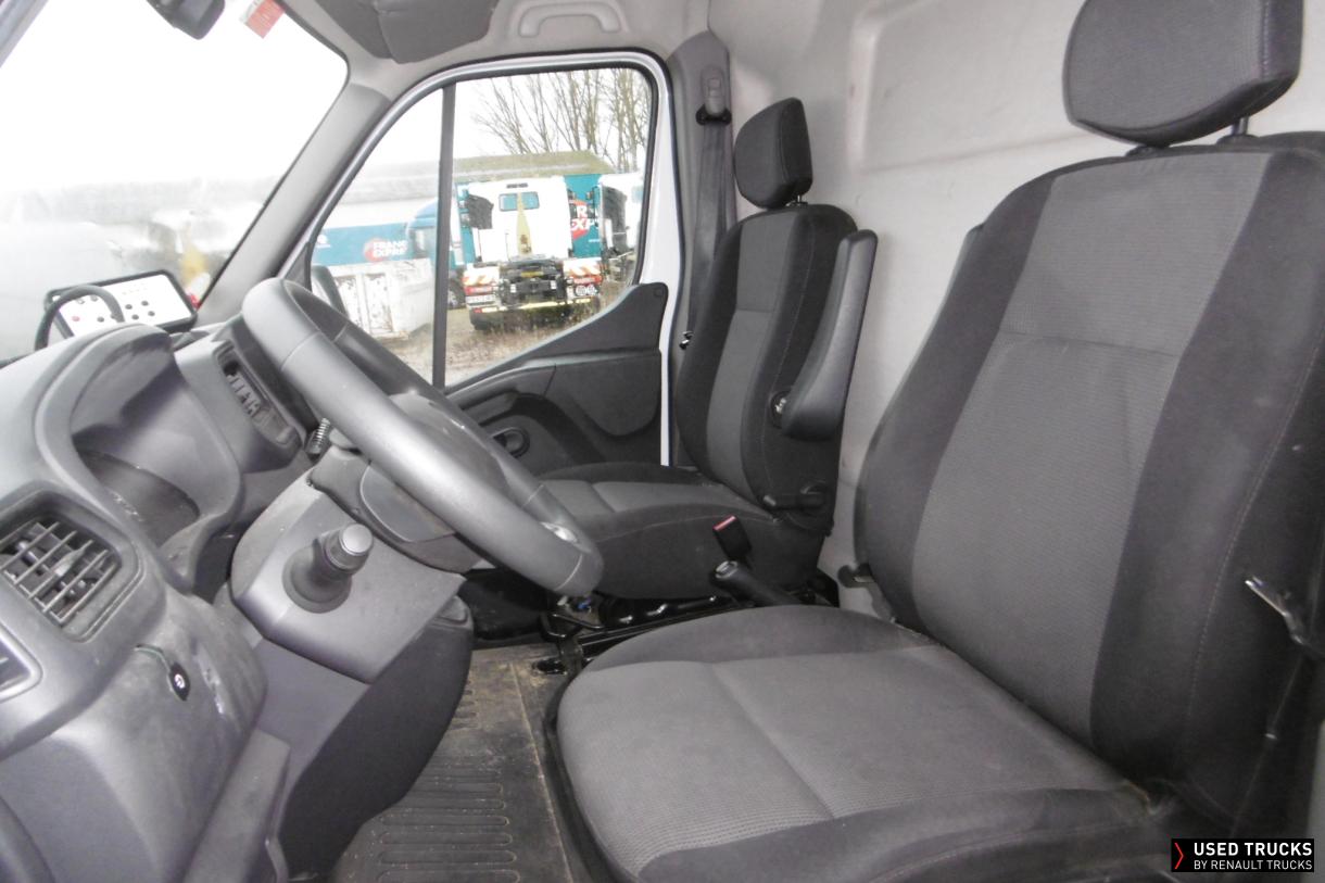 Renault Trucks Master 145