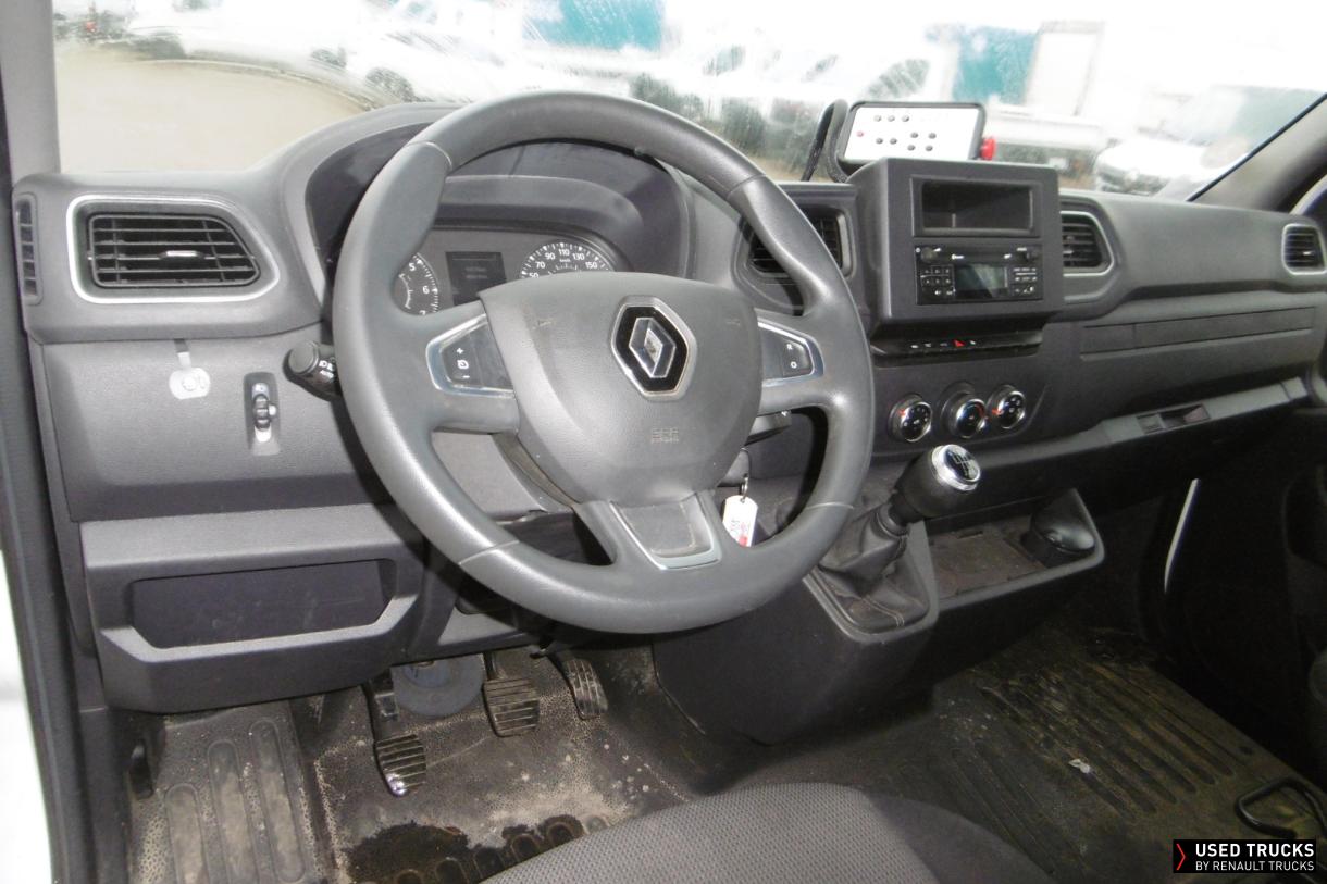 Renault Trucks Master 145
