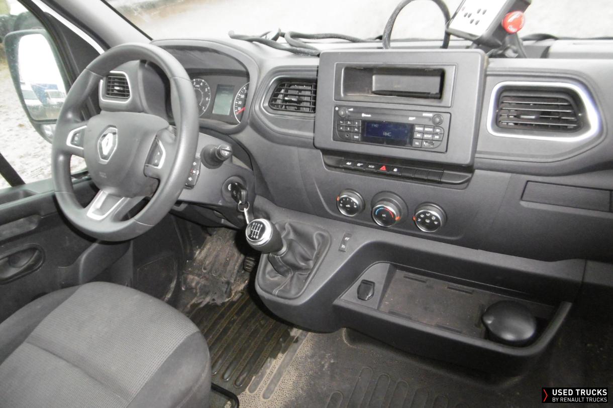Renault Trucks Master 145