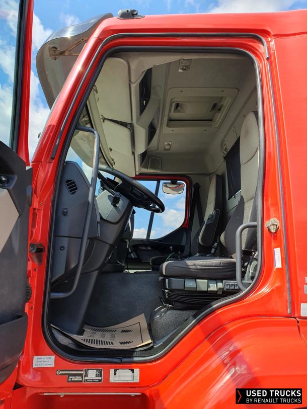 Renault Trucks Premium 460