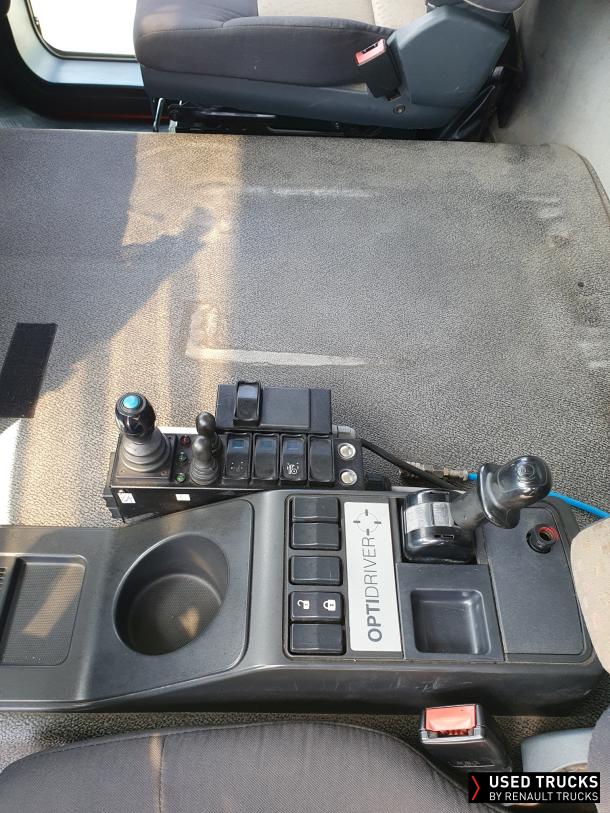 Renault Trucks Premium 460