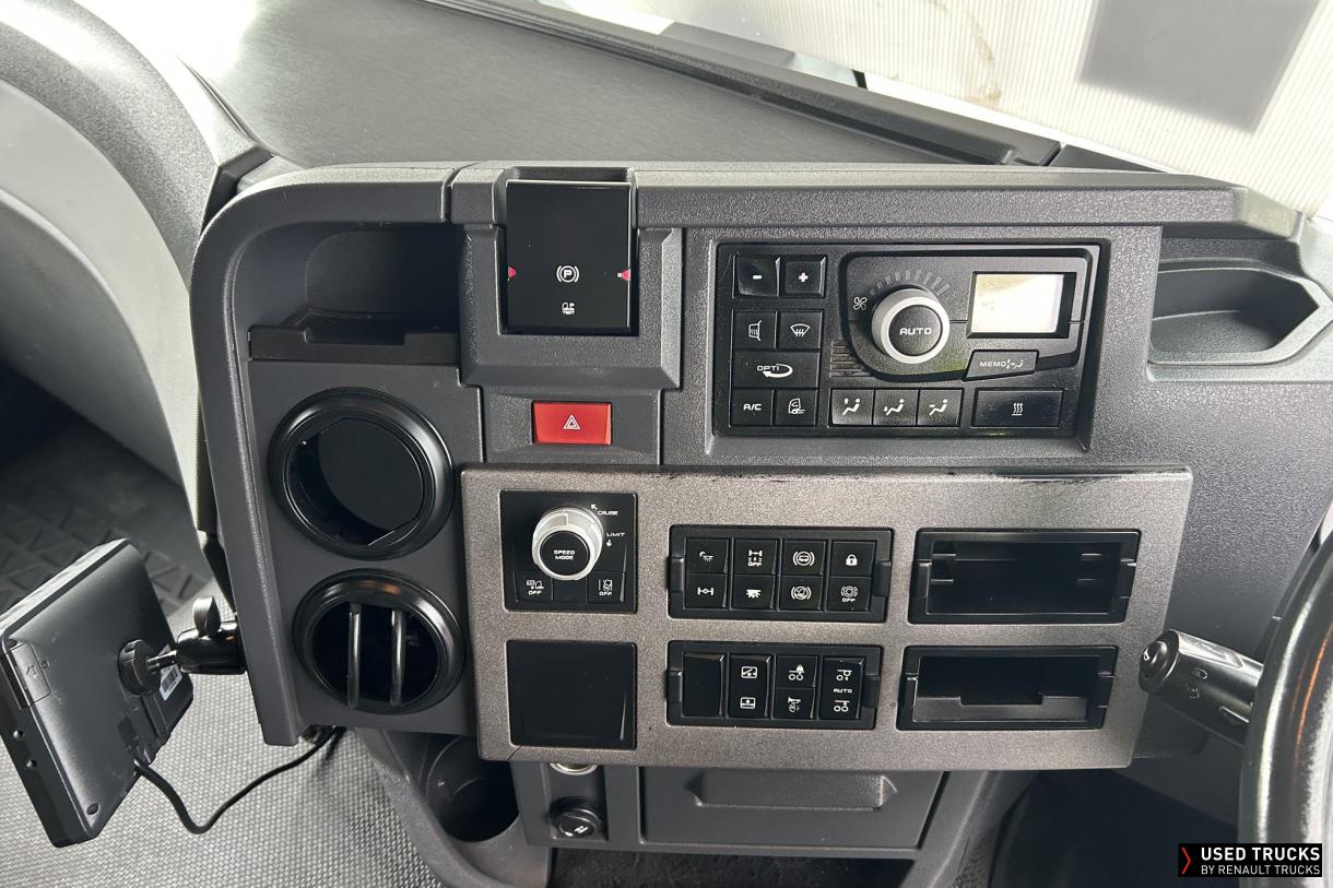 Renault Trucks T 480
