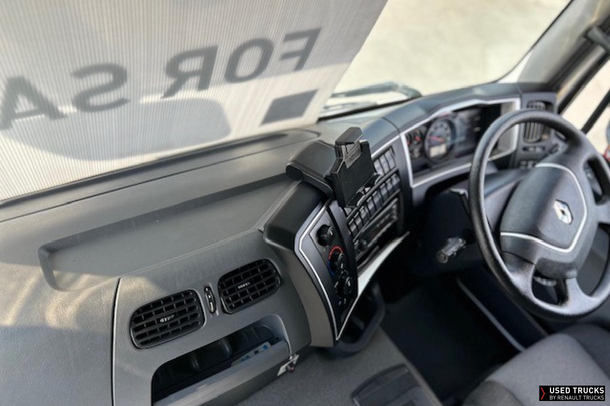 Renault Trucks D Wide 250