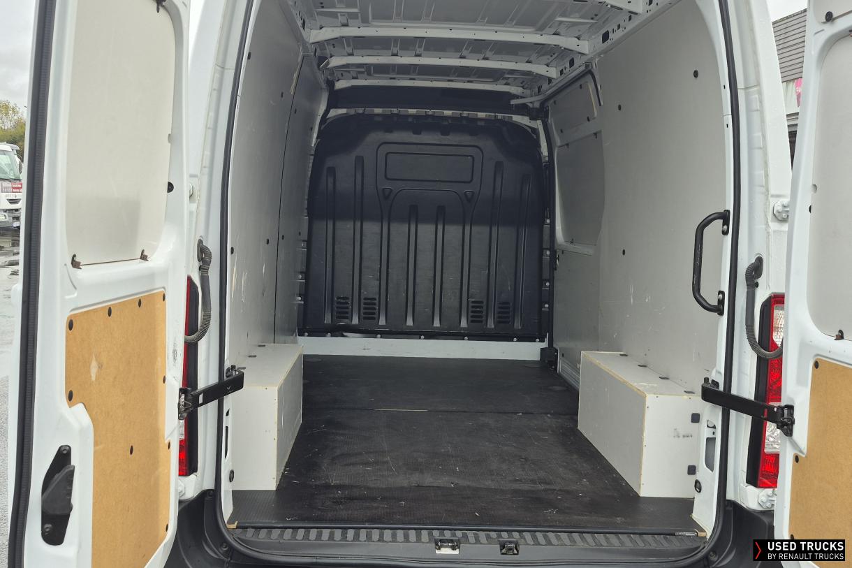 Renault Trucks Master 135