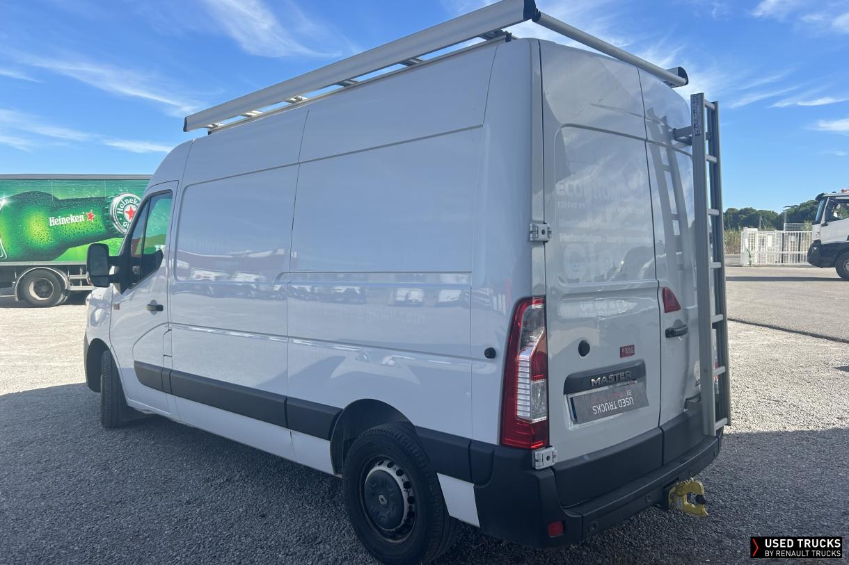 Renault Trucks Master 150
