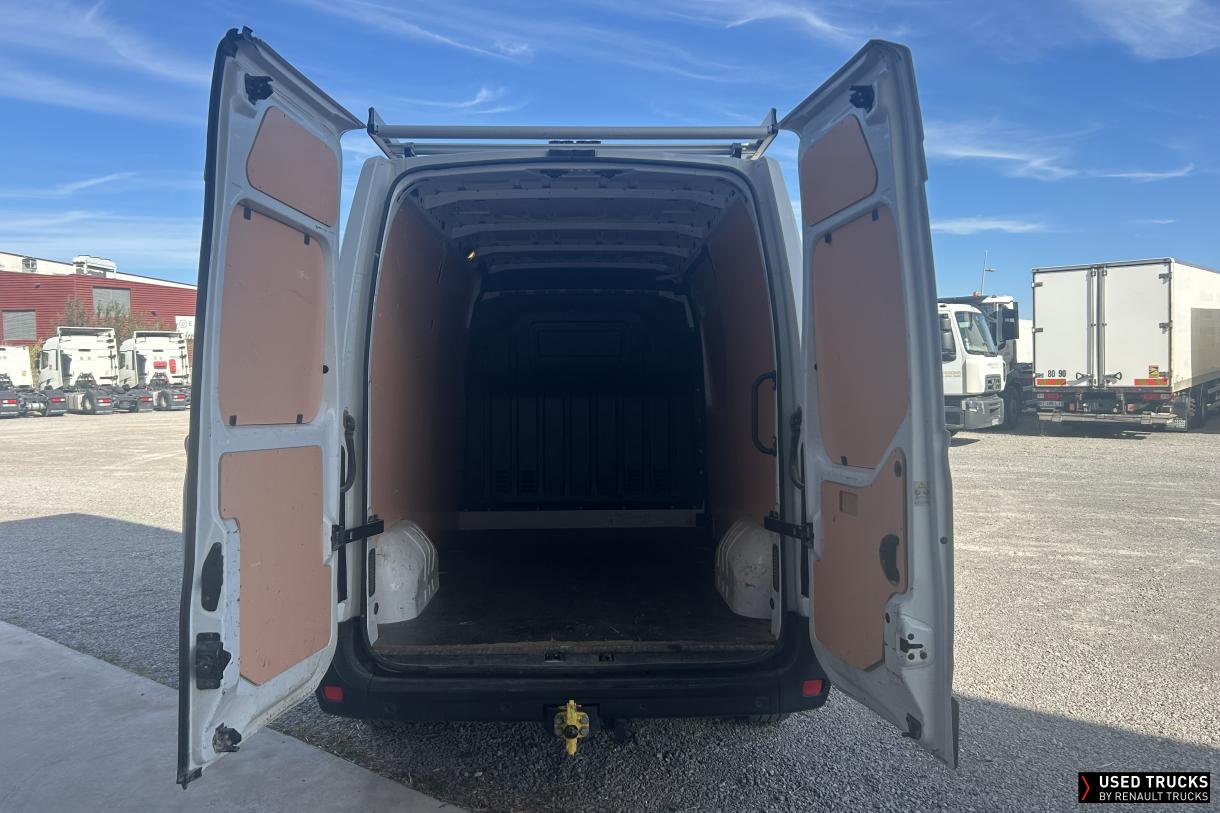 Renault Trucks Master 150