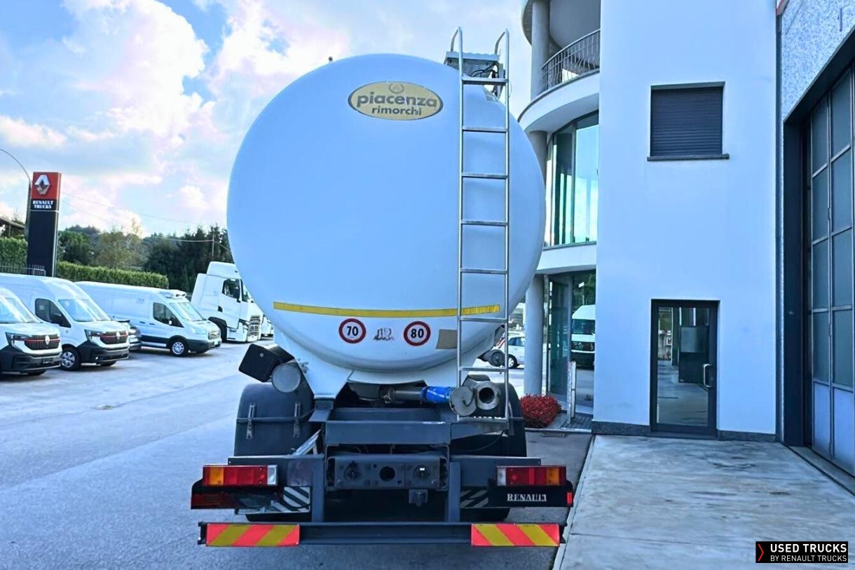 Renault Trucks Premium 360