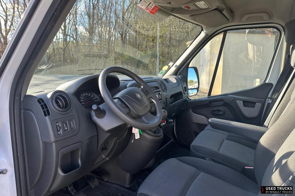 Renault Trucks Master 145