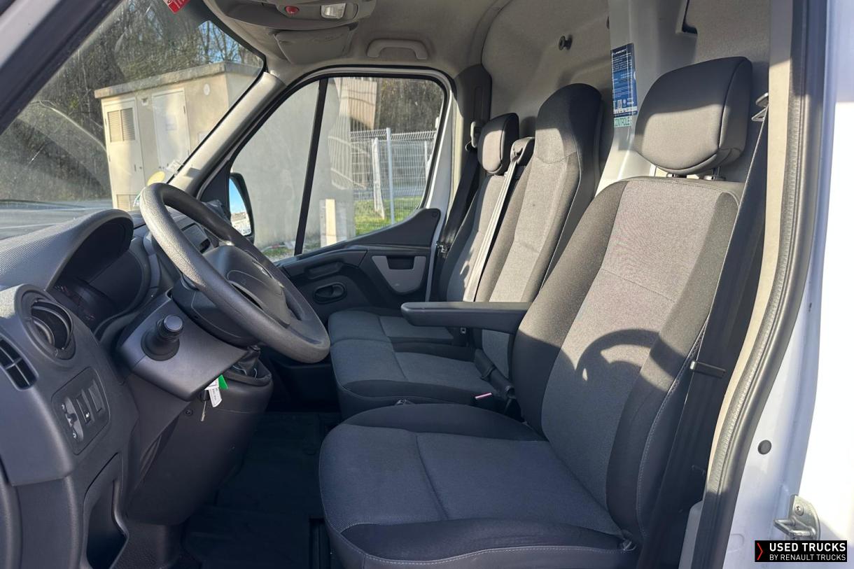 Renault Trucks Master 145