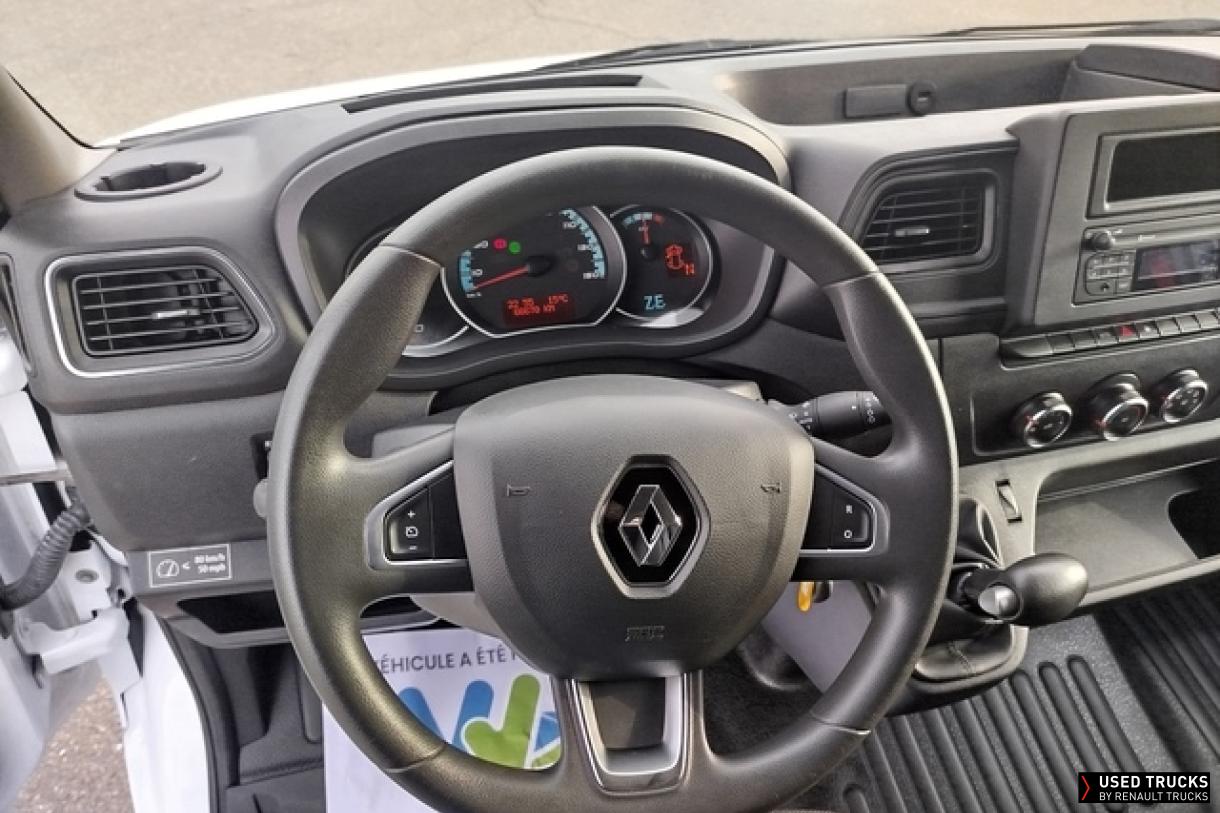 Renault Trucks Master 76