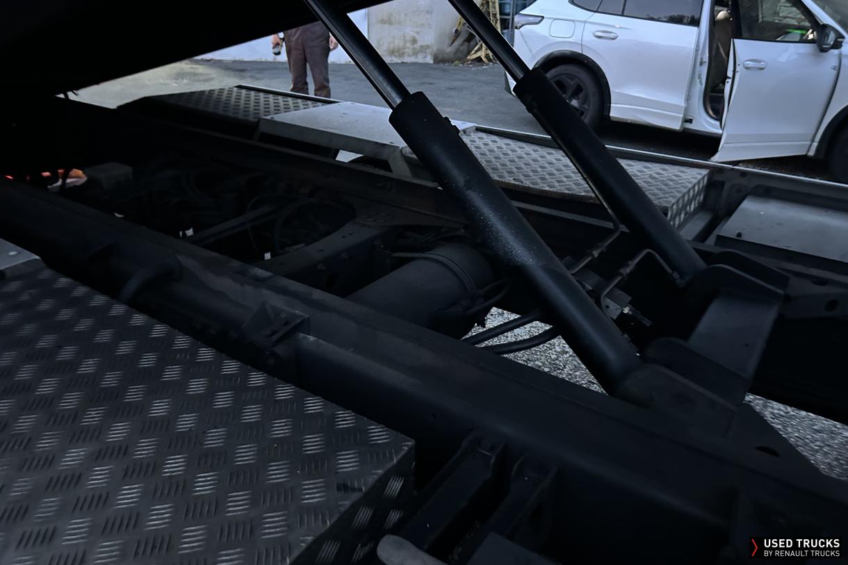 Renault Trucks Midlum 220