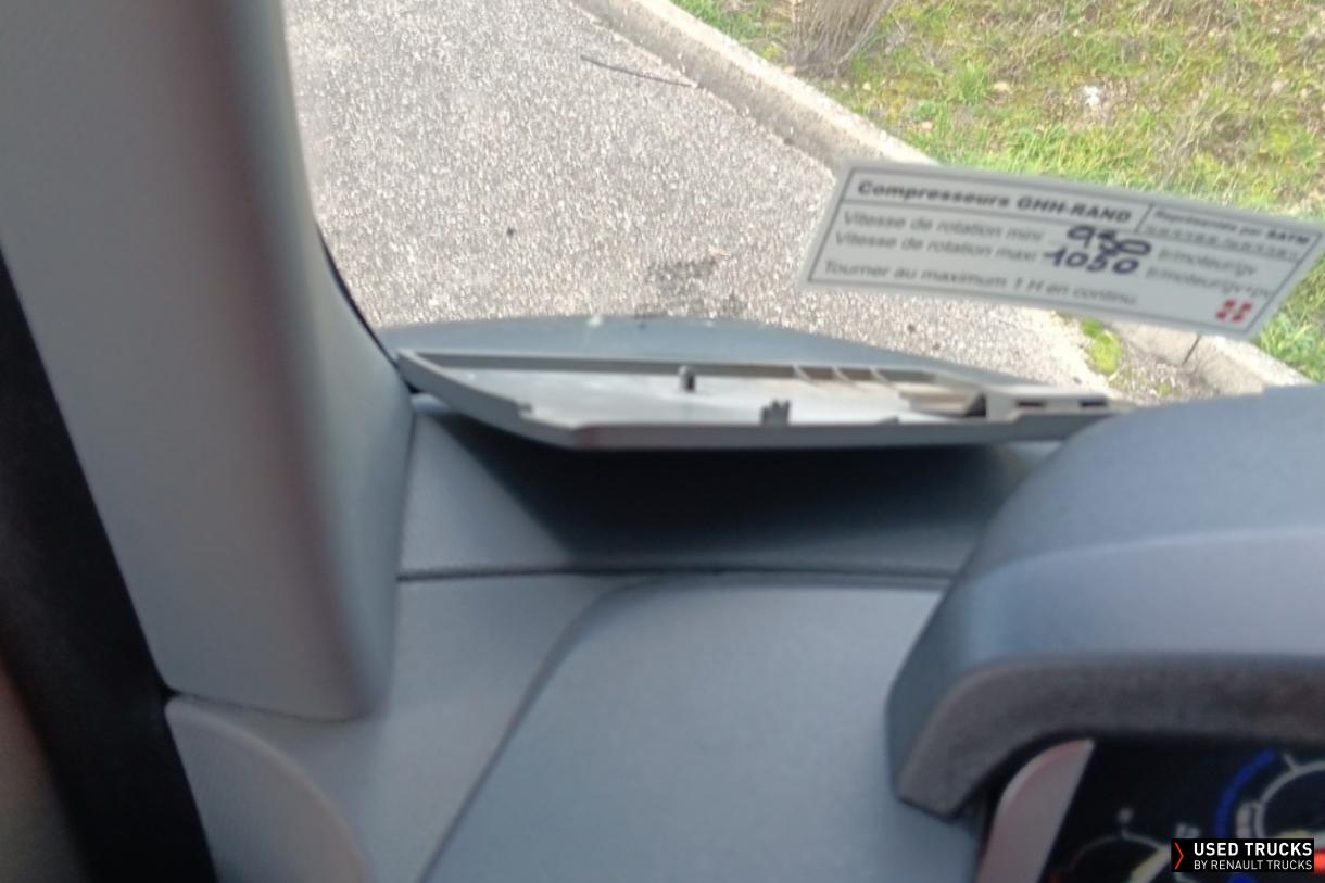 Renault Trucks T 480