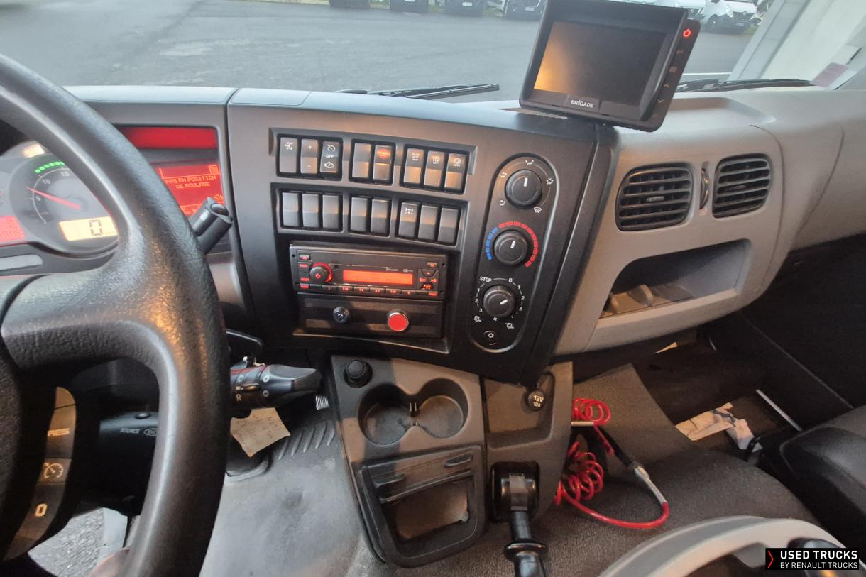 Renault Trucks D 210