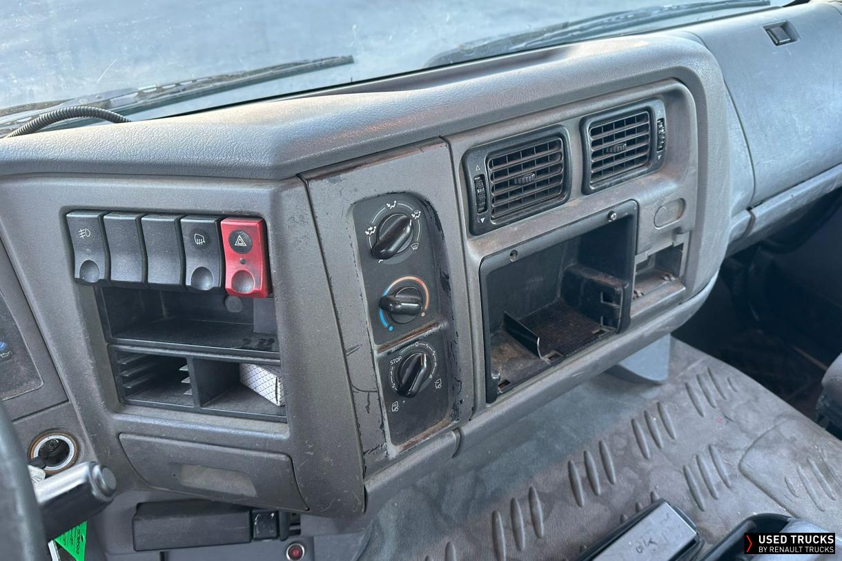 Renault Trucks Premium 270