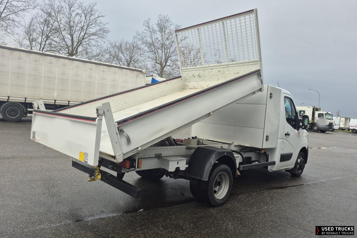 Renault Trucks Master 145