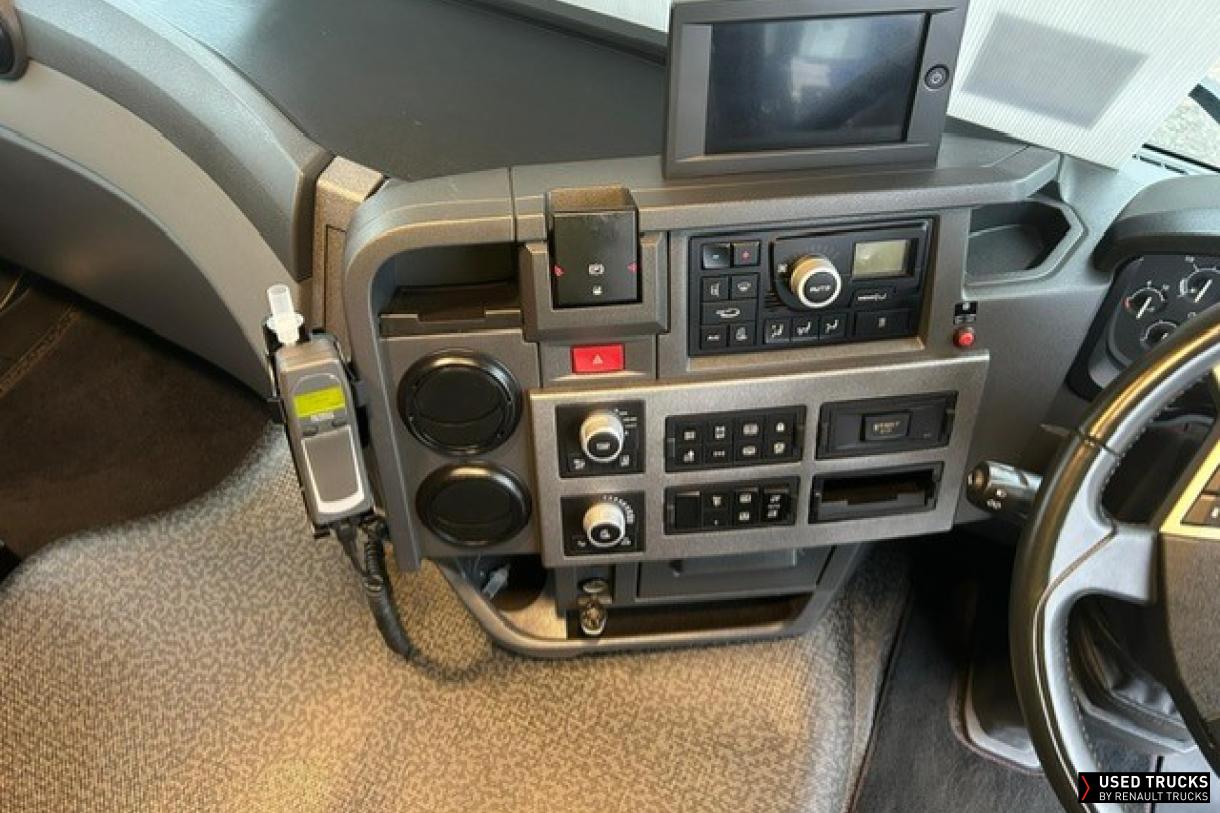 Renault Trucks T 480