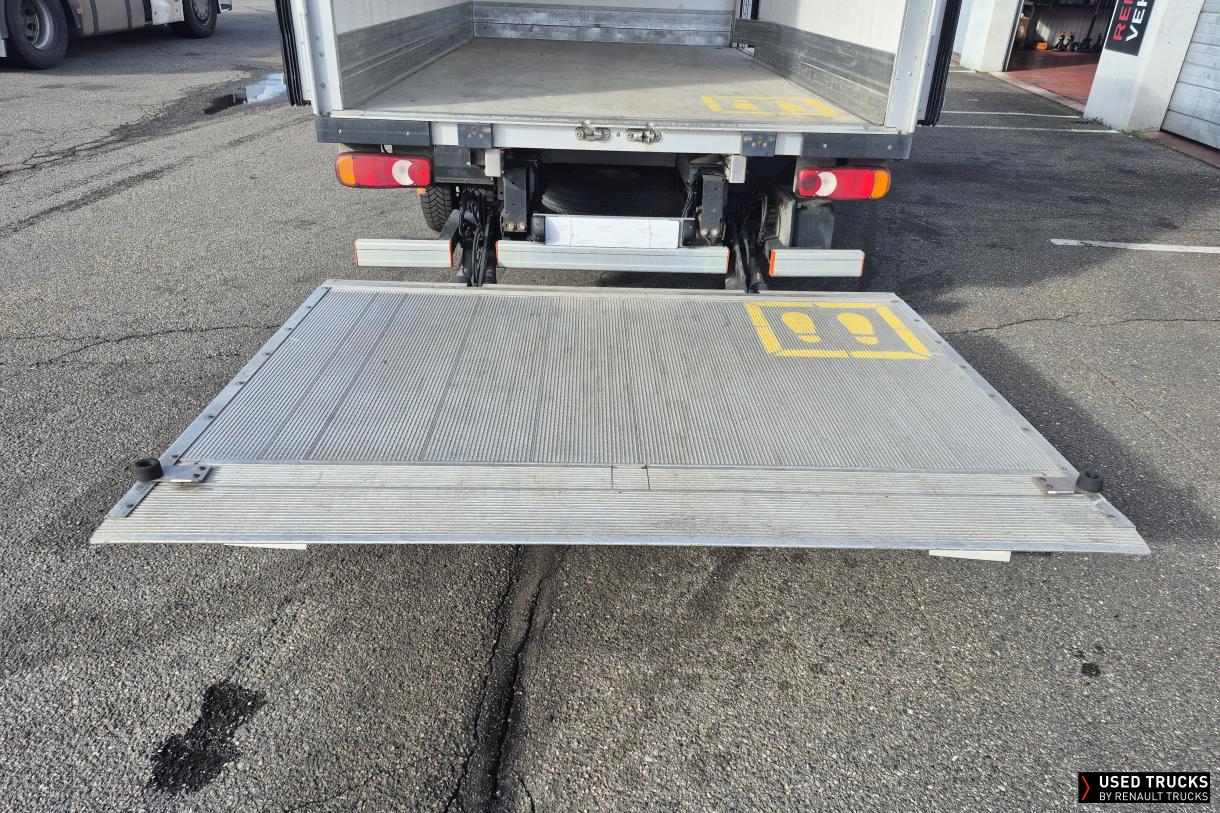 Renault Trucks Master 145