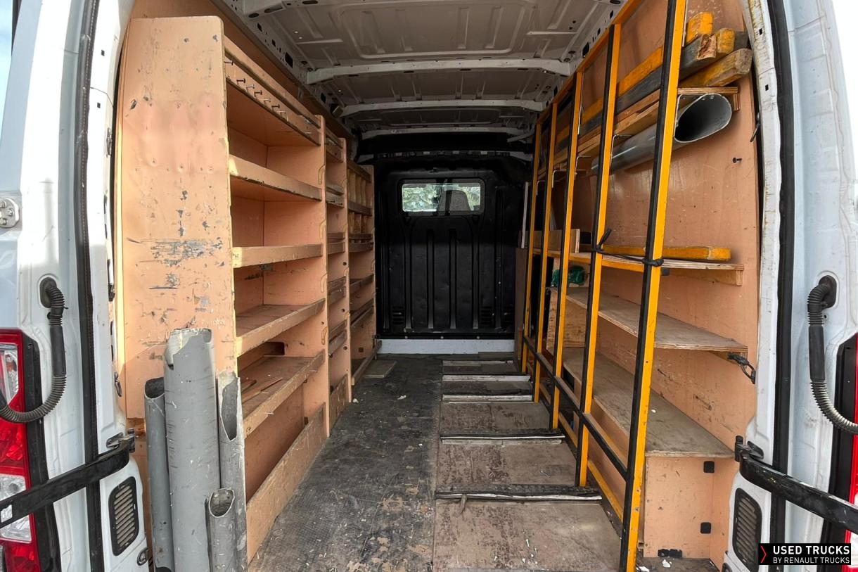 Renault Trucks Master 130
