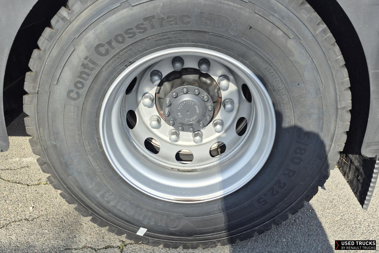 Renault Trucks T 480