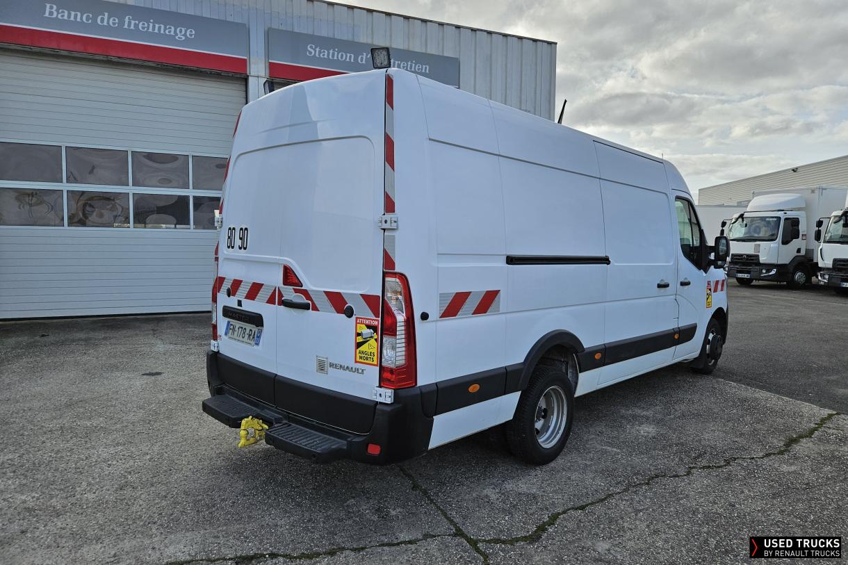 Renault Trucks Master 165