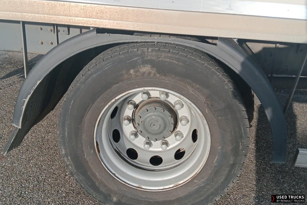 Renault Trucks D 280