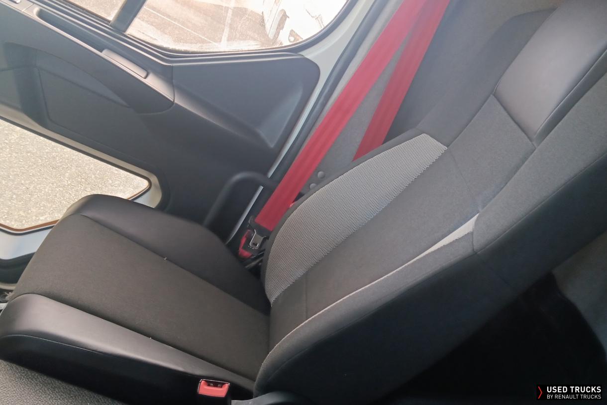 Renault Trucks D 280